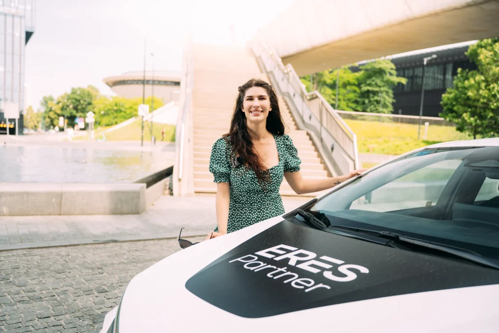 Corolla ERES Partner przy Spodku w Katowicach, praca kierowcy Uber w Strefie Kultury